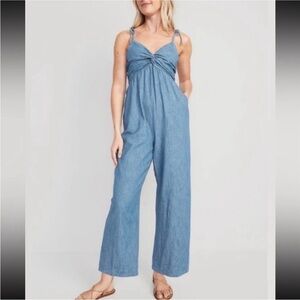 Old navy denim jumpsuit xs